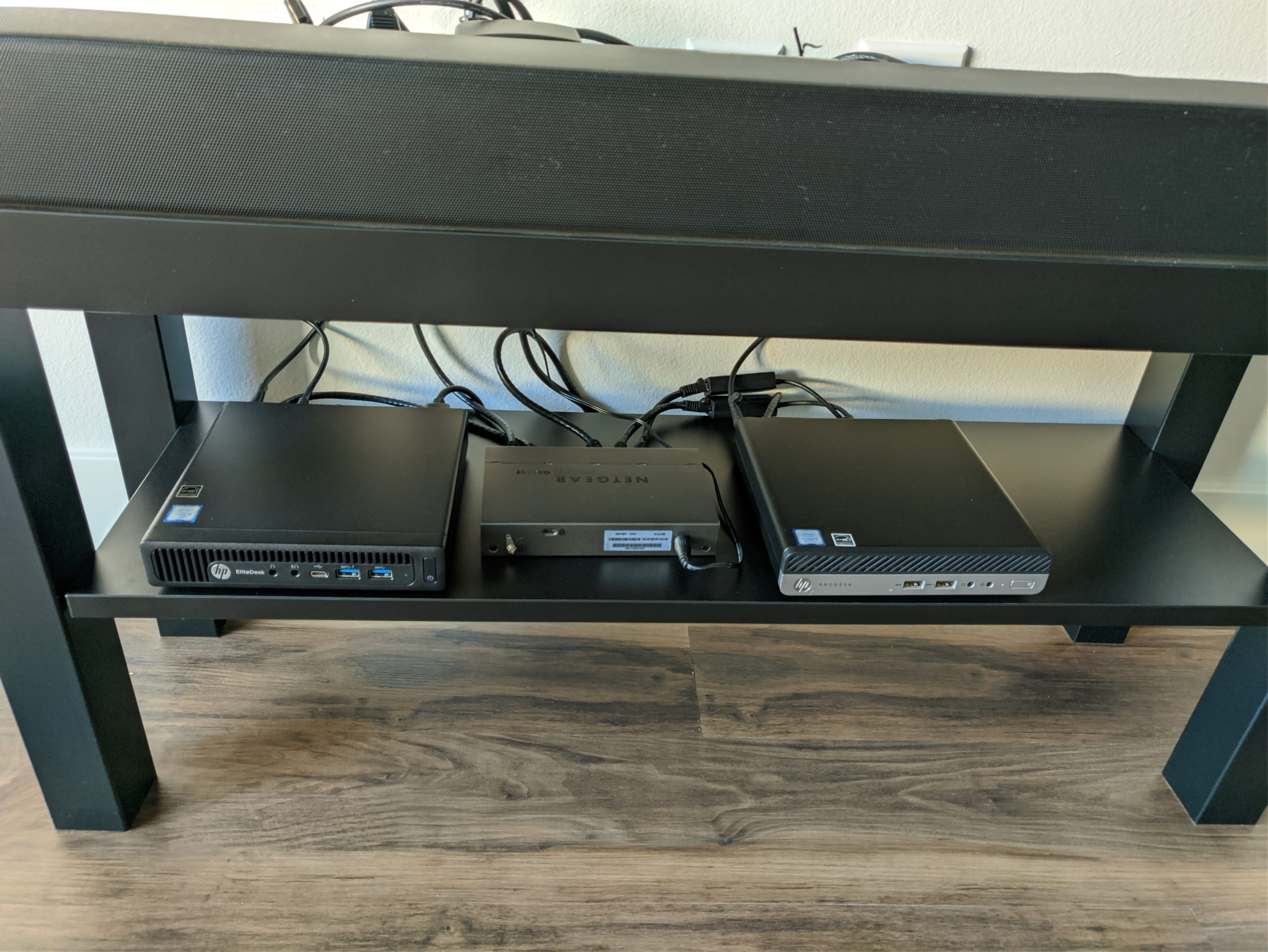 HP ProDesk ミニPC（Linux OS） Amazon.com: HP ProDesk 600G4 Desktop Computer | Hexa Core